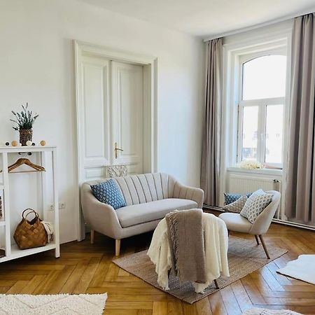 Modernes Design Apartment Viena Exterior foto